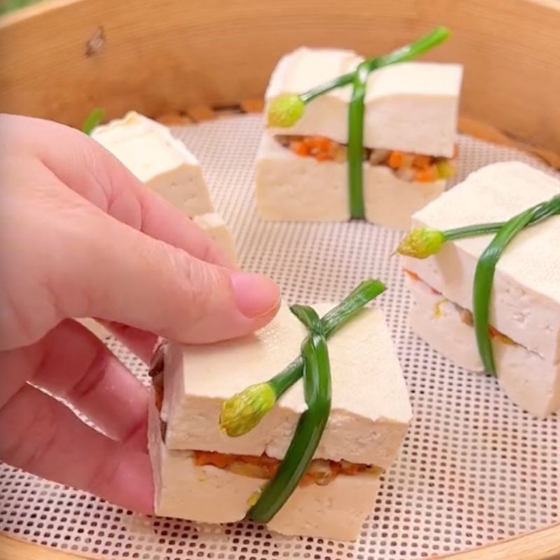 Bước 4 Hấp đậu hũ Đậu hũ hấp nấm (Công thức được chia sẻ bởi Tiktok Bếp chay XANH)