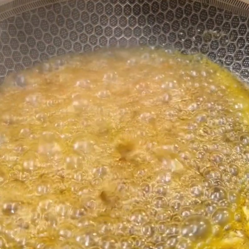 Bước 3 Làm sốt Cá diêu hồng sốt cam (Công thức được chia sẻ từ Tiktok vào bếp cùng Điện máy XANH)