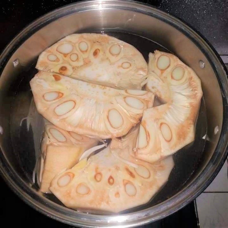 Bước 1 Sơ chế và luộc mít non Mít kho nước dừa