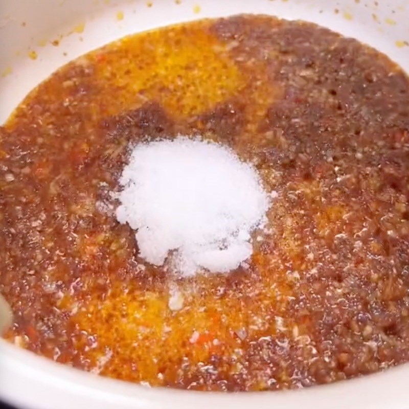 Bước 3 Xào nguyên liệu Bún gỏi già chay (Công thức được chia sẻ bởi Tiktok Bếp chay XANH)