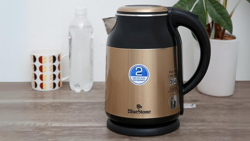 B&igrave;nh đun si&ecirc;u tốc BlueStone 1.8 l&iacute;t KTB-3369