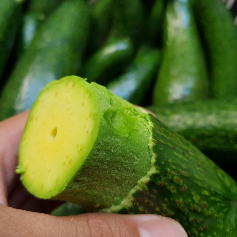 Bước 2 Sơ chế bơ Bơ già dừa non