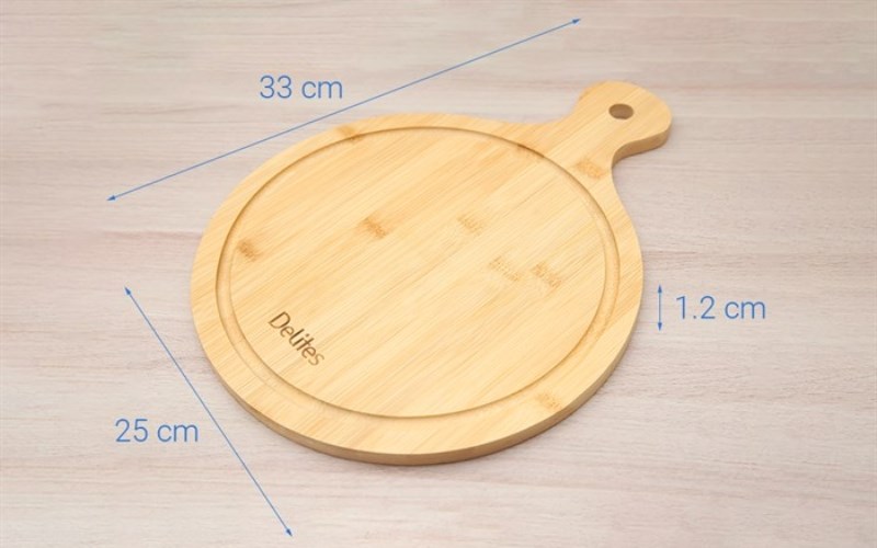 Thớt tre th&aacute;i tr&ograve;n c&oacute; tay cầm 25 cm Delites 19102503-1