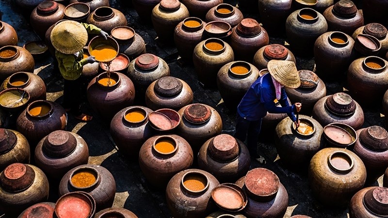 Tương Bần l&agrave;m từ g&igrave;? C&aacute;ch ủ tương Bần 2