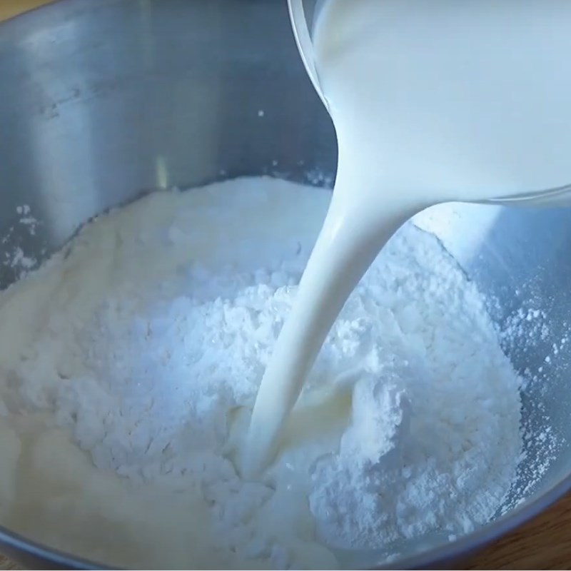 Bước 2 Làm nhân mochi Bánh trung thu mochi khoai môn trứng muối