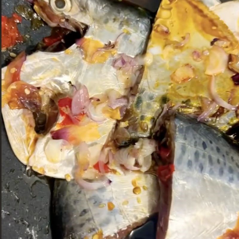 Bước 3 Kho cá Cá bánh lái kho