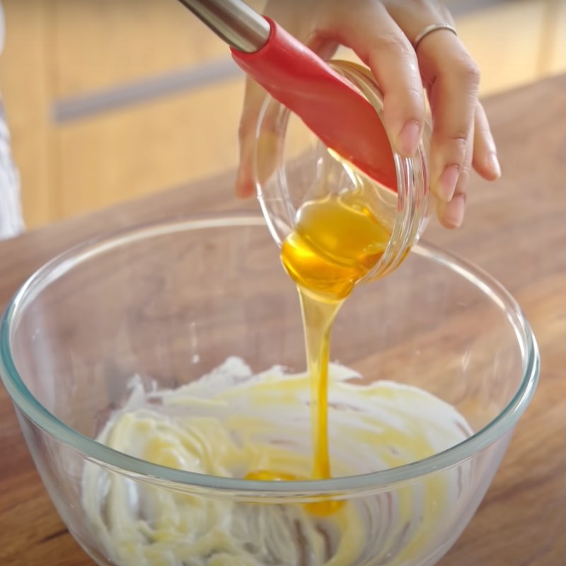 Bước 3 Làm vỏ bánh Bánh trung thu lava nhân trứng chảy