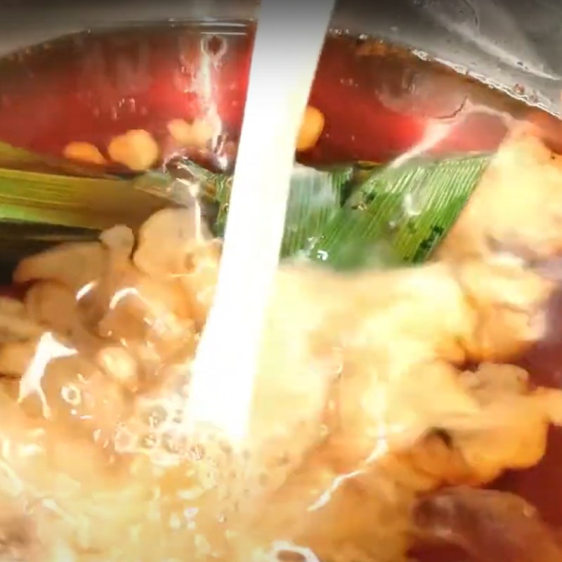 Bước 1 Nấu đường thốt nốt Bánh bò bông đường thốt nốt