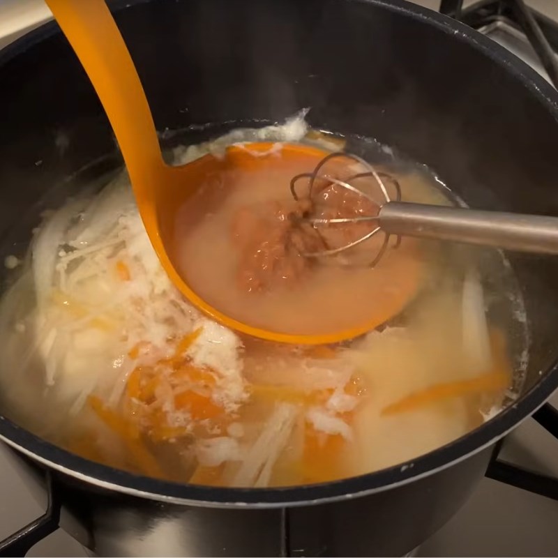 Bước 2 Nấu súp trứng miso Súp trứng miso