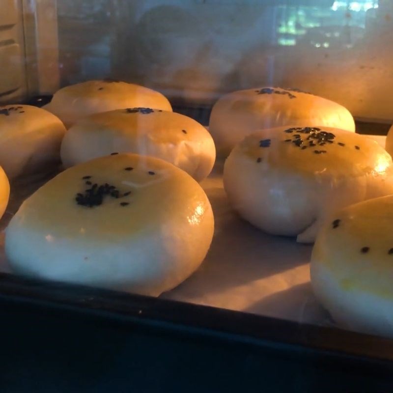 Bước 17 Nướng bánh lần 2 Bánh pía trứng muối