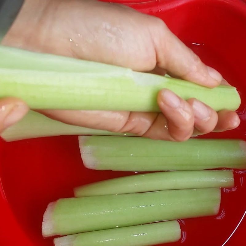 Bước 2 Sơ chế các loại rau Canh chua cay cá hố tươi