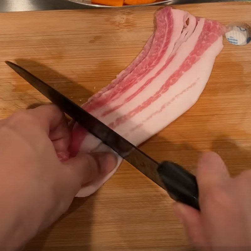 Bước 1 Sơ chế nguyên liệu Súp miso thịt heo (súp Tonjiru)