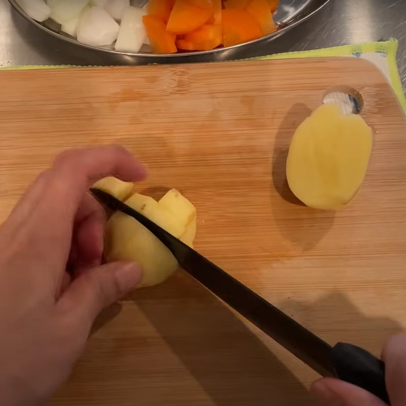 Bước 1 Sơ chế nguyên liệu Súp miso sữa tươi