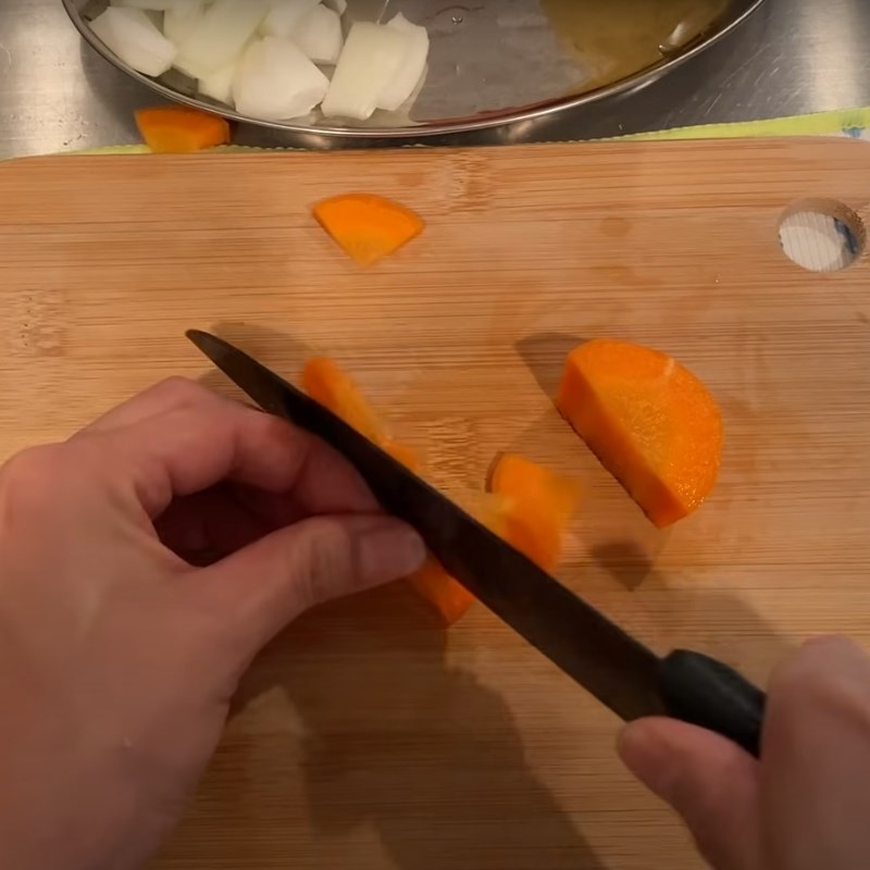 Bước 1 Sơ chế nguyên liệu Súp miso sữa tươi