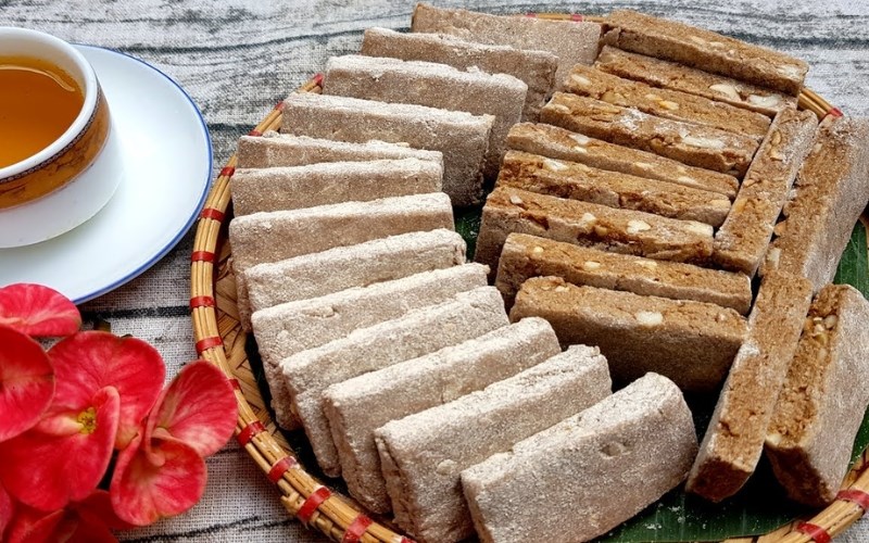 Ch&egrave; lam l&agrave; m&oacute;n g&igrave;, đặc sản ở đ&acirc;u? 1