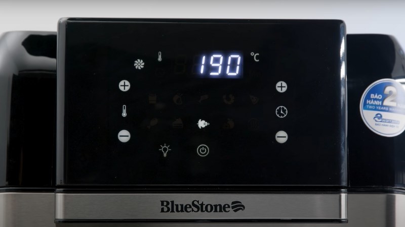 Trải nghiệm nướng g&agrave; nguy&ecirc;n con bằng l&ograve; chi&ecirc;n 2