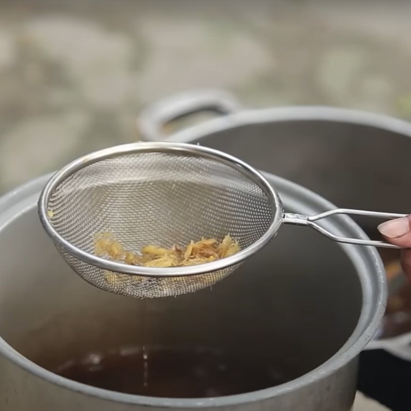 Bước 6 Khuấy bột chè lam Chè lam không cần mạch nha