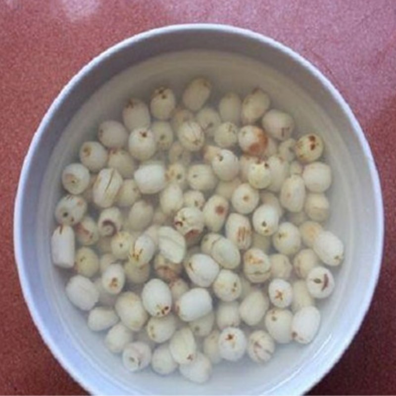 Step 2 Cook lotus seeds Dry Green Sticky Rice using a rice cooker