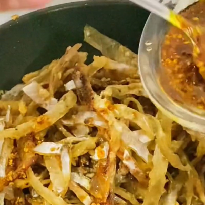 Bước 3 Rim cá bò khô Cá bò rim mè