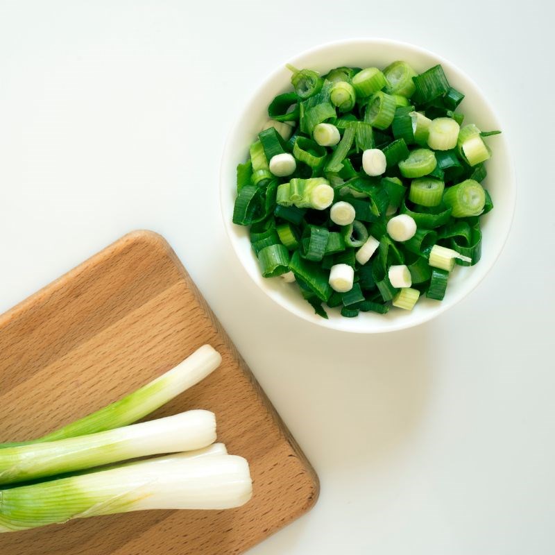 Bước 1 Sơ chế nguyên liệu Cá ngần rán trứng
