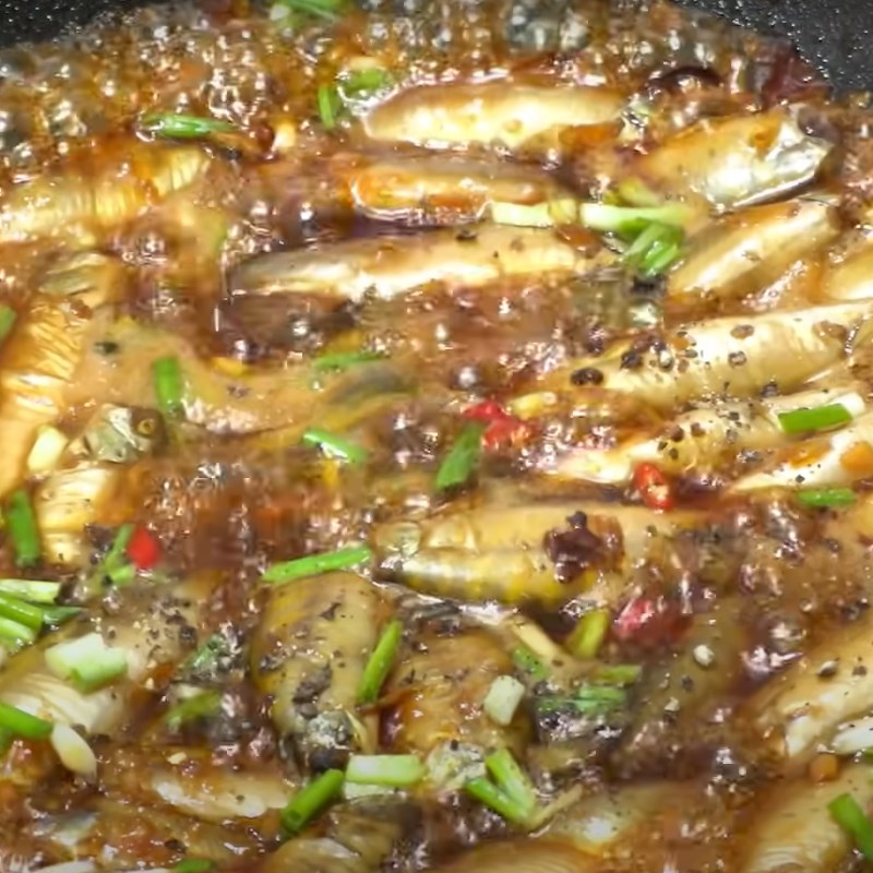 Bước 3 Thành phẩm Cá heo kho tiêu