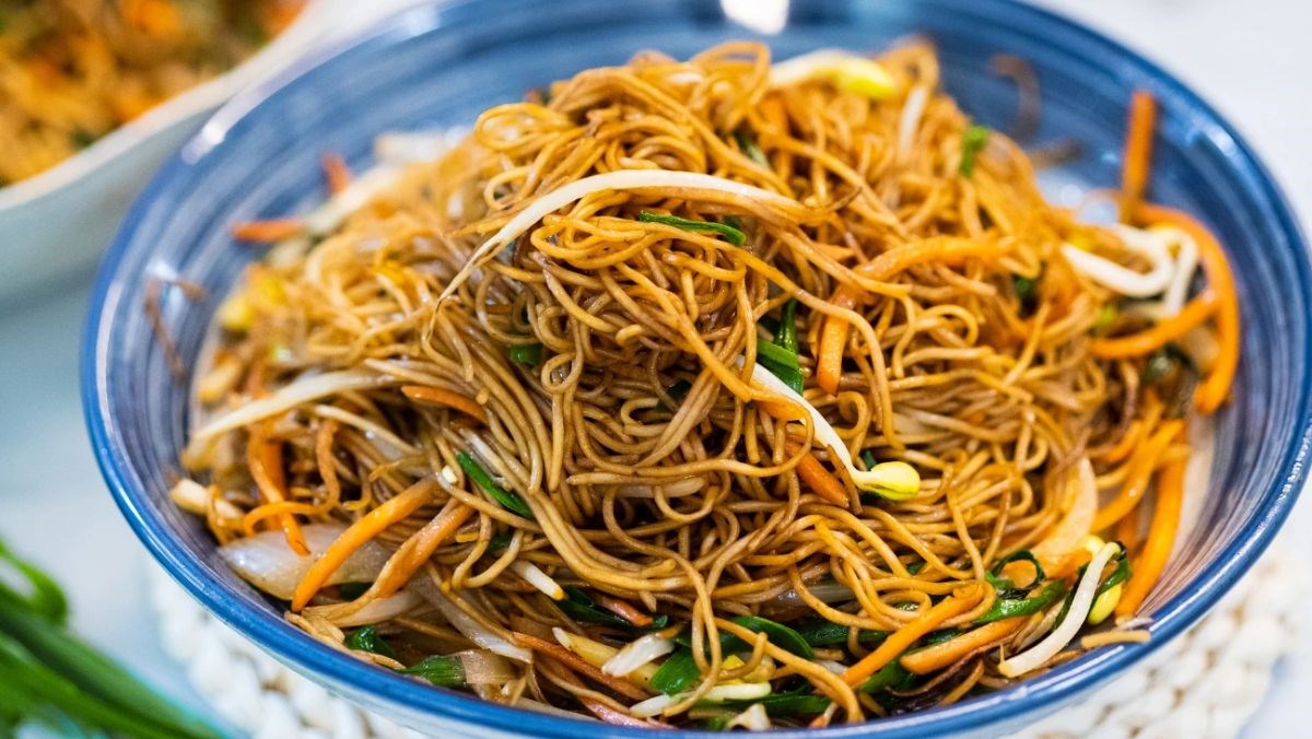 Nước sốt mè rang ăn mì trộn