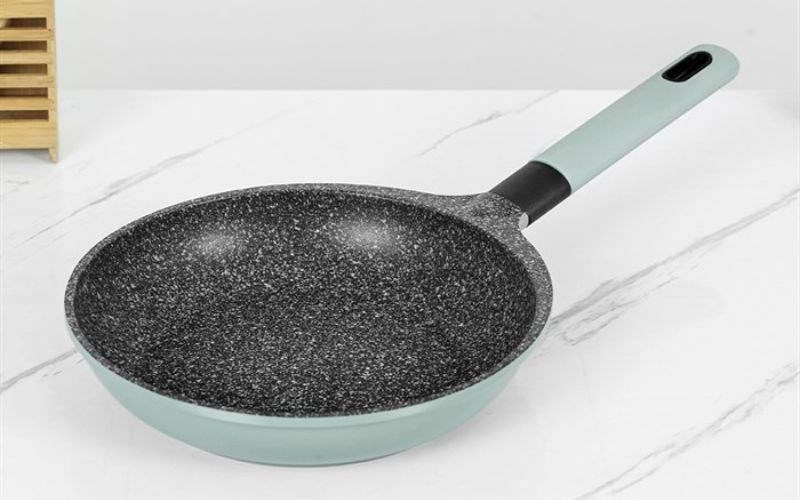 Chảo nhôm chống dính vân đá đáy từ 24 cm Carez FPC581DI24SN