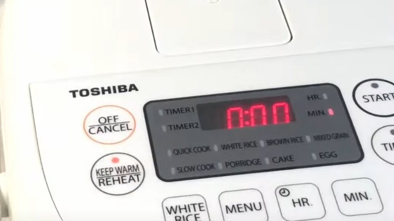 C&aacute;ch h&acirc;m cơm bằng nồi cơm điện tử, nồi cao tần Toshiba