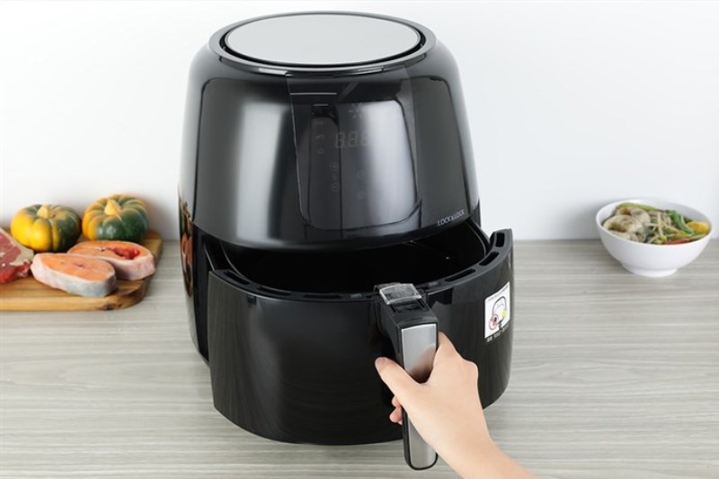 Nồi chiên không dầu Lock&Lock EJF296BLK 7.2 lít