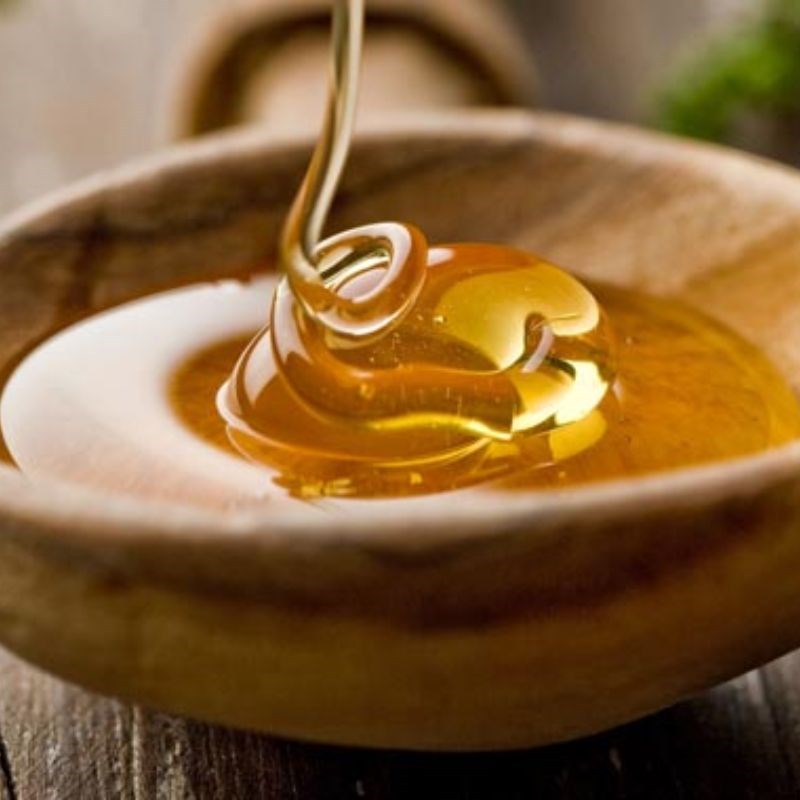 Bước 1 Chuẩn bị nguyên liệu Nước sốt tỏi ớt chua ngọt trộn mì