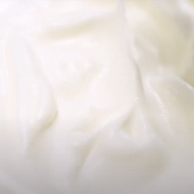 Bước 1 Đánh trứng Bánh bông lan nướng bằng nồi cơm điện tử Tefal