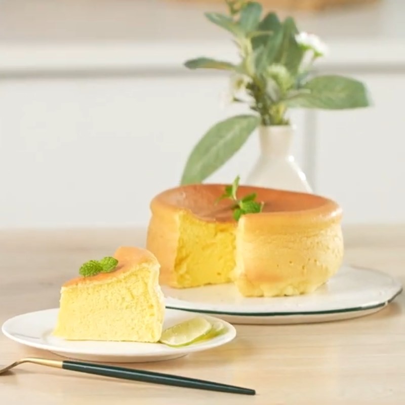 Bước 4 Thành phẩm Bánh bông lan nướng bằng nồi cơm điện tử Tefal