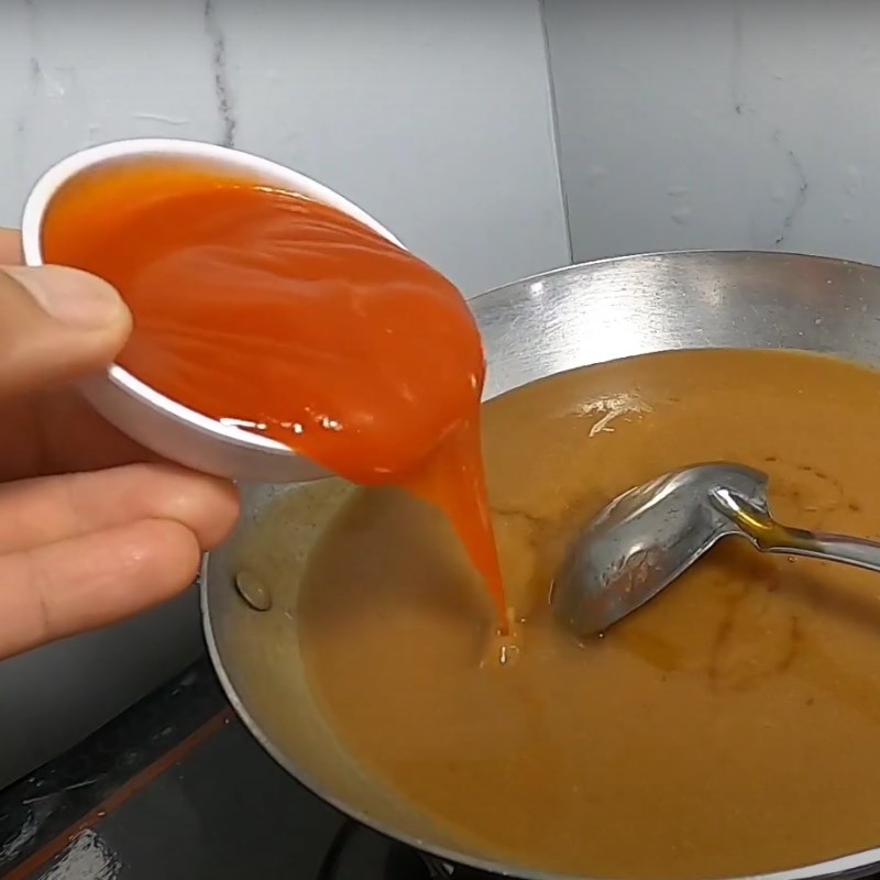 Bước 2 Nấu sốt me Nước sốt me