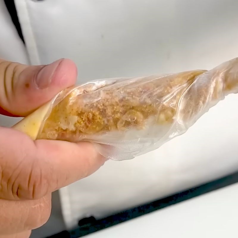 Bước 4 Cuộn bánh tráng Bánh tráng phơi sương