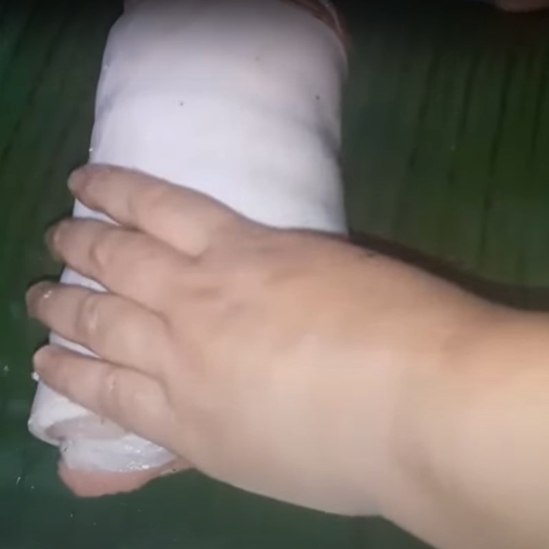 Bước 3 Gói giò Giò mỡ (giò nây)