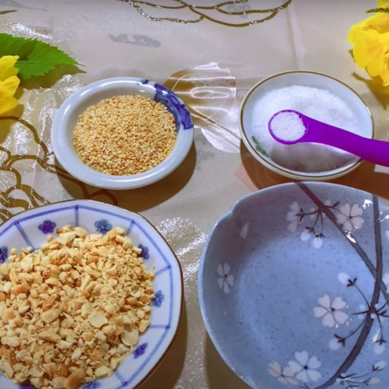 Bước 4 Làm muối vừng Sắn hấp nước cốt dừa