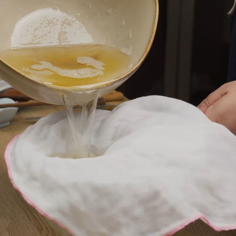 Bước 4 Lọc mỡ Cách thắng mỡ heo