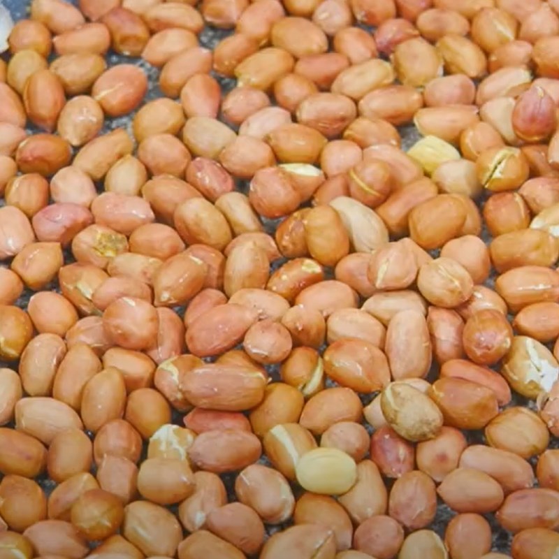 Bước 1 Rang lạc Mứt lạc (mứt đậu phộng)