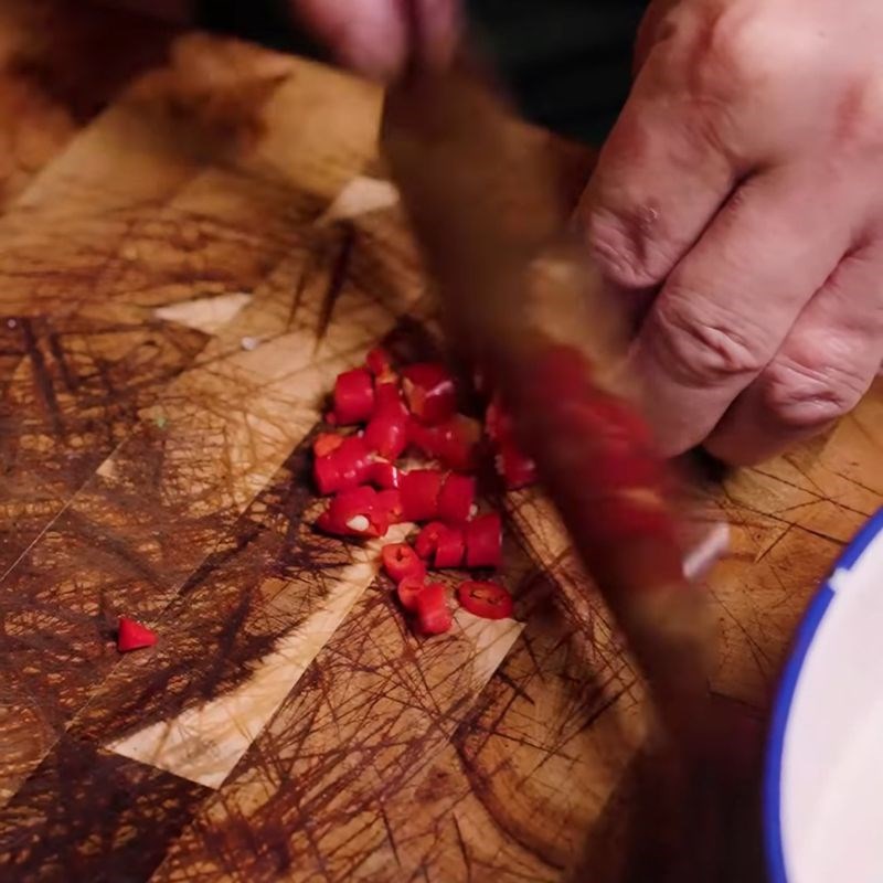 Bước 2 Sơ chế các nguyên liệu khác Muồm muỗm rang