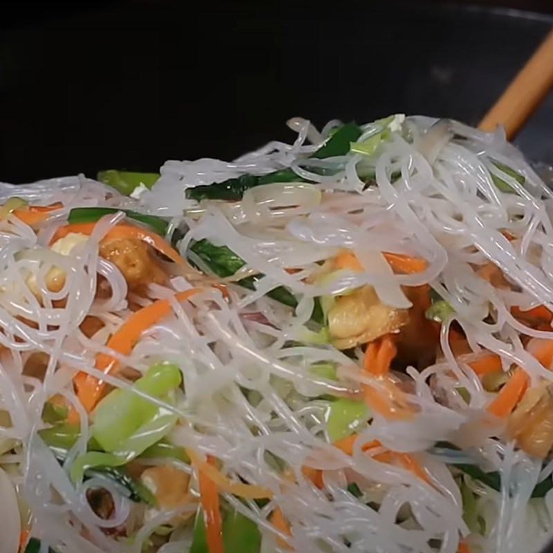 Bước 7 Thành phẩm Bún khô xào chay