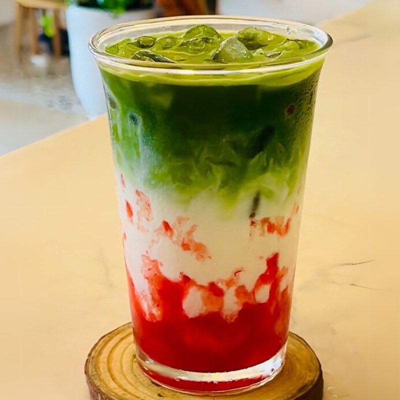 Bước 3 Thành phẩm Matcha dâu tây với mứt dâu tây