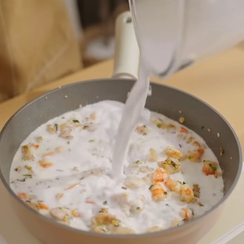 Bước 4 Làm bánh bột lọc lười Bánh bột lọc lười