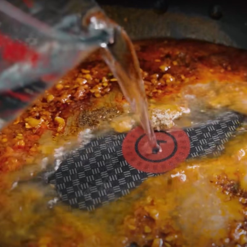 Bước 3 Làm nước kho Tôm kho tàu