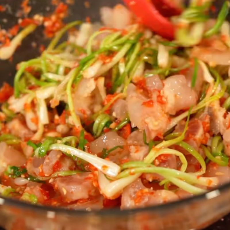 Bước 4 Ngâm gân kiệu Gân kiệu