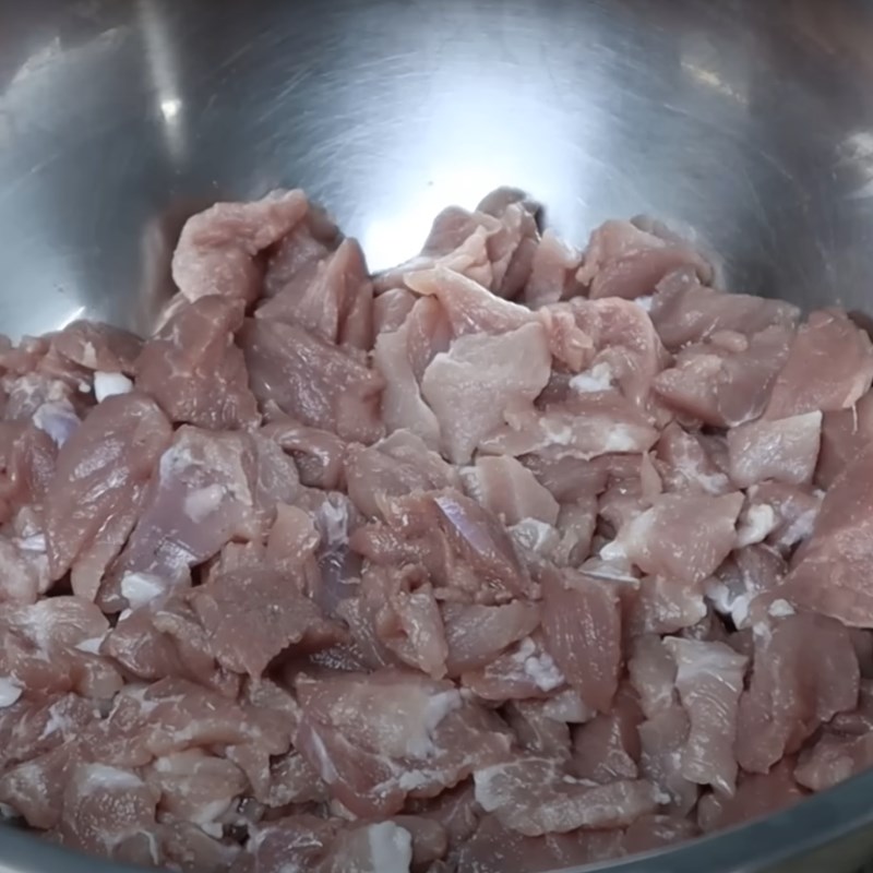 Bước 2 Sơ chế các nguyên liệu khác Chả lạnh