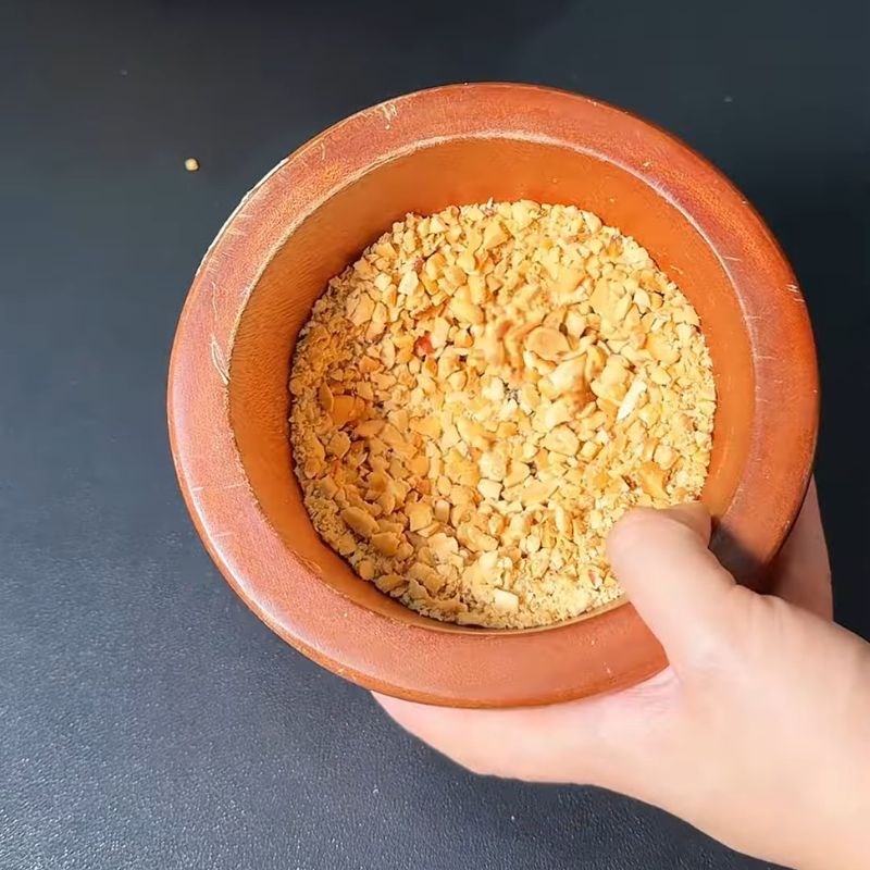 Bước 4 Sơ chế đậu phộng Nước mắm thấm