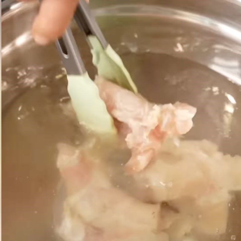 Bước 1 Sơ chế gân bò Gân kiệu