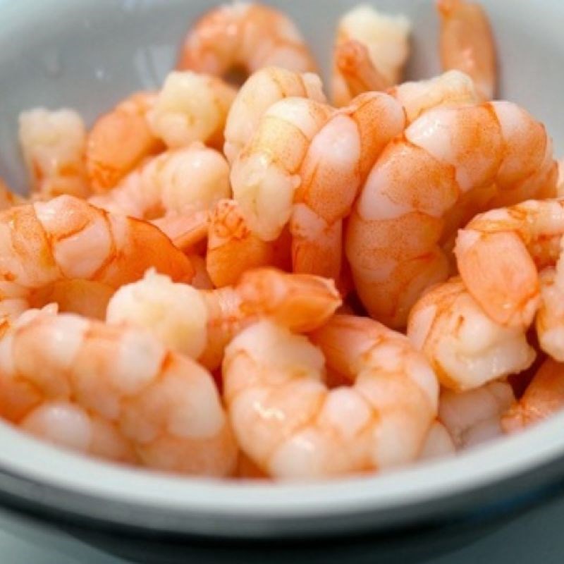 Bước 3 Sơ chế tôm sú Lẩu tôm bầu