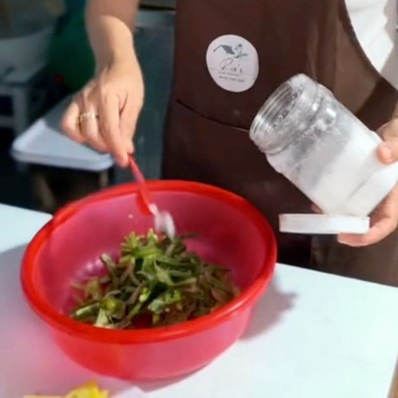 Bước 1 Sơ chế xương rồng Canh xương rồng