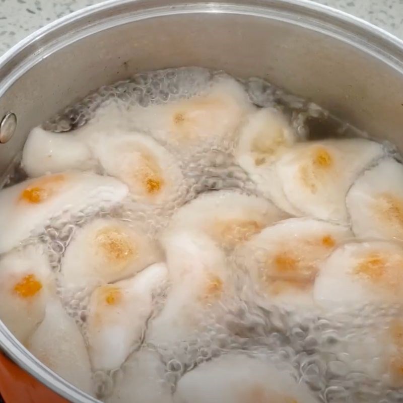 Bước 7 Luộc bánh Bánh quai vạc Phan Thiết